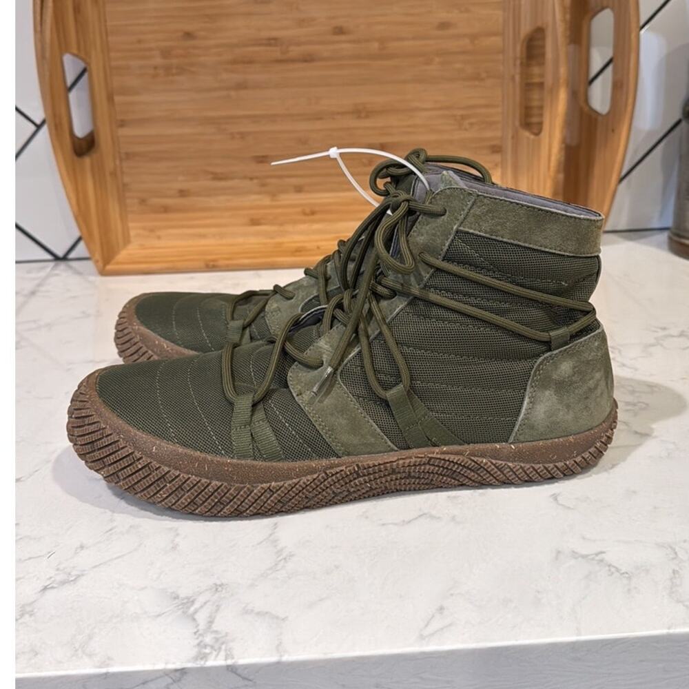 Hybrid Green Label Revolution 2.0 High Top Sneakers suede textile size 11 hiking